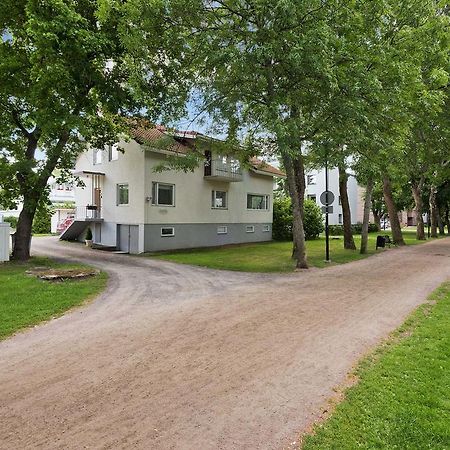 Majoitushuoneisto Tuomipuisto Apartman Naantali Kültér fotó