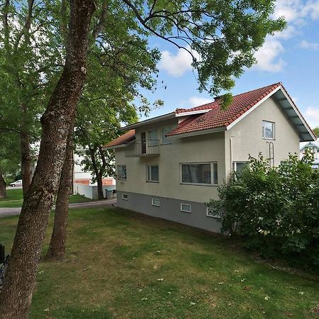Majoitushuoneisto Tuomipuisto Apartman Naantali Kültér fotó