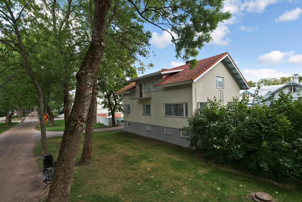 Majoitushuoneisto Tuomipuisto Apartman Naantali Kültér fotó