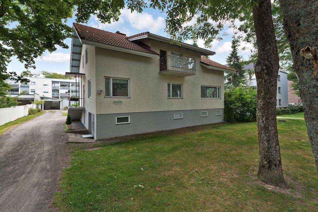 Majoitushuoneisto Tuomipuisto Apartman Naantali Kültér fotó